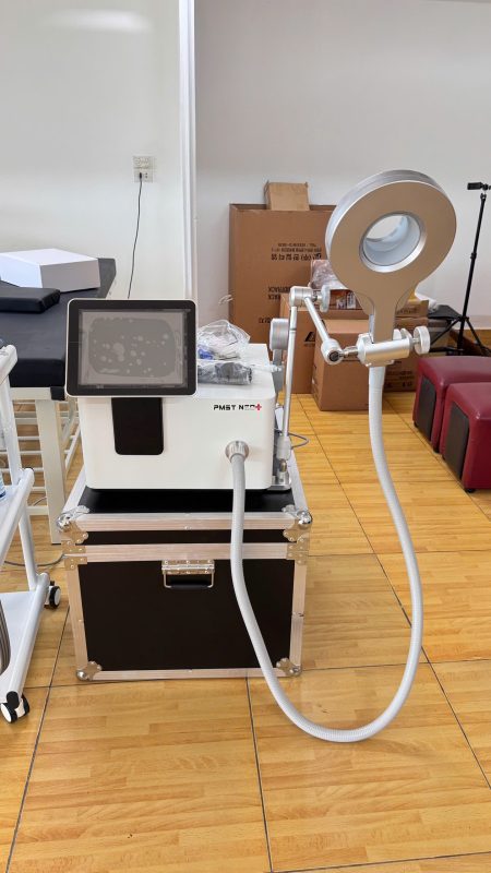 Máy từ trường siêu dẫn kết hợp laser lạnh 